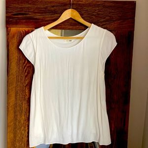 Wilfred Free white t-shirts